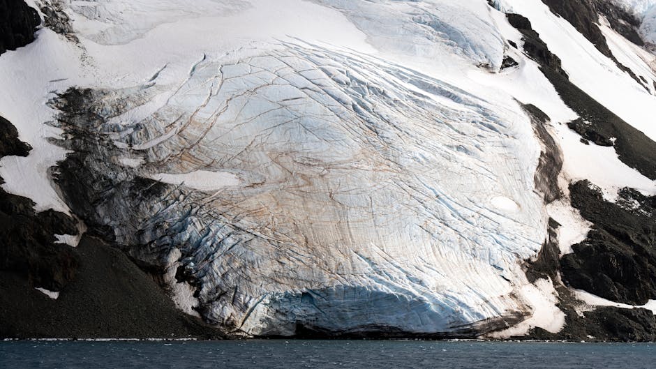 Antarctic Ice Sheet Collapse Accelerates as Scientists Discover Massive Underground Lake System