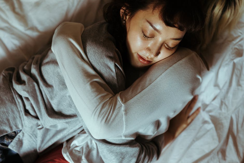 Professional Cuddling Services Boom as Loneliness Epidemic Drives $2 Billion Wellness Industry